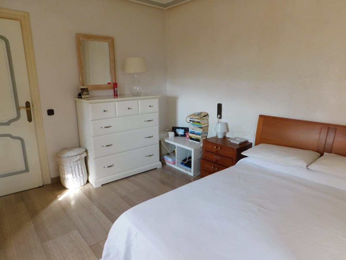 6 soveværelse Villa til salg i Torrevieja med swimmingpool - € 1.498.000 (Ref: 6571947)