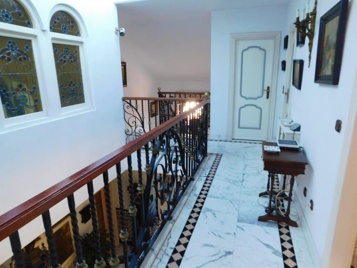 6 soveværelse Villa til salg i Torrevieja med swimmingpool - € 1.498.000 (Ref: 6571947)