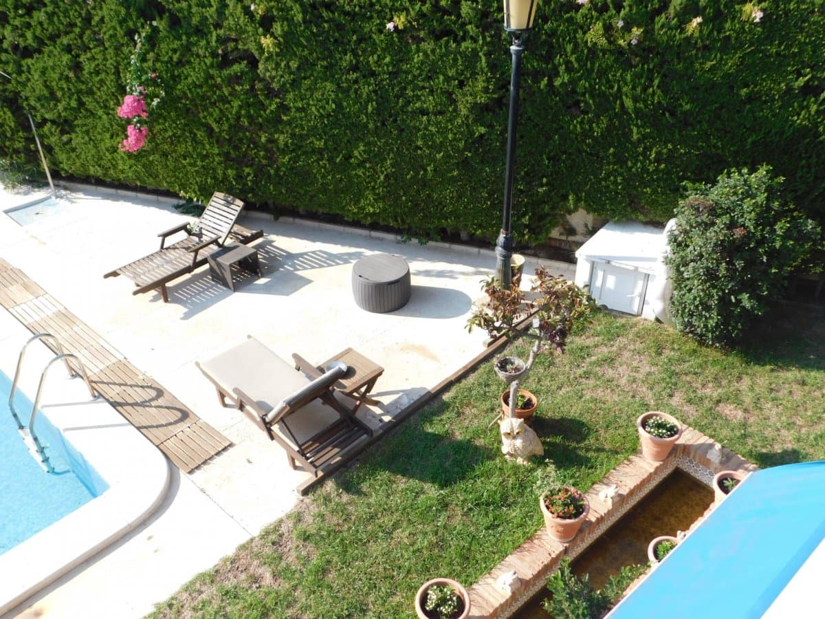 6 soveværelse Villa til salg i Torrevieja med swimmingpool - € 1.498.000 (Ref: 6571947)