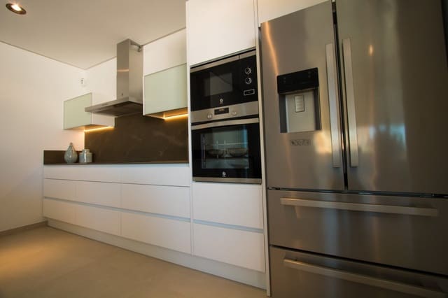 3 makuuhuone Rivitalo myytävänä paikassa Dénia mukana uima-altaan - 430 000 € (Ref: 6571995)