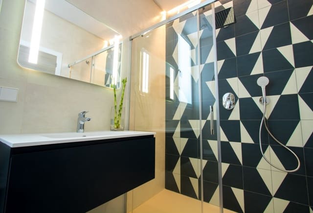 3 makuuhuone Rivitalo myytävänä paikassa Dénia mukana uima-altaan - 430 000 € (Ref: 6571995)