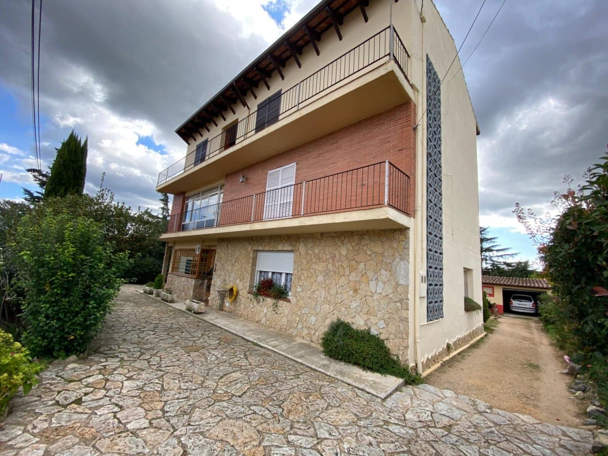 5 soverom Finca/Herregård til salgs i Vidreres med garasje - € 470 000 (Ref: 6572053)