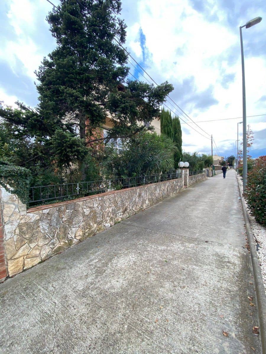 5 soverom Finca/Herregård til salgs i Vidreres med garasje - € 470 000 (Ref: 6572053)