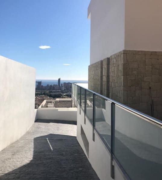 4 bedroom Villa for sale in Finestrat with pool garage - € 1,400,000 (Ref: 6601971)