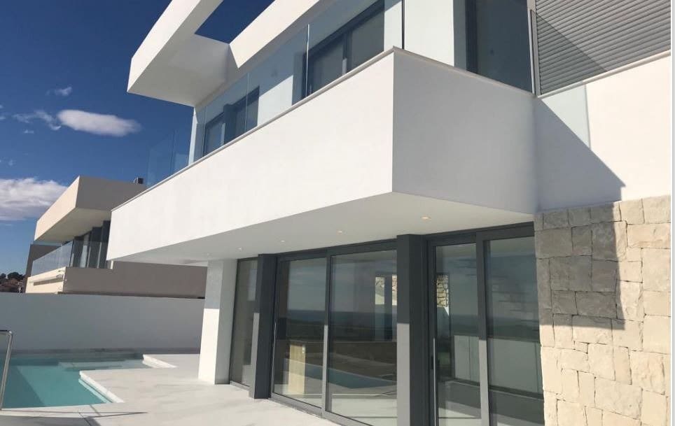 4 bedroom Villa for sale in Finestrat with pool garage - € 1,400,000 (Ref: 6601971)