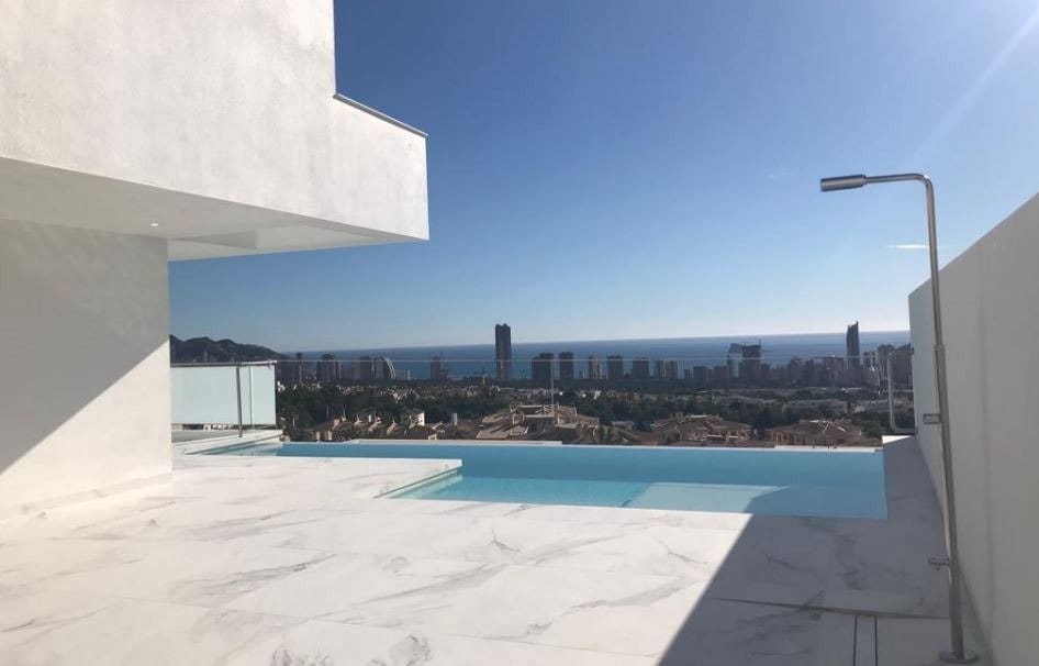 4 bedroom Villa for sale in Finestrat with pool garage - € 1,400,000 (Ref: 6601971)