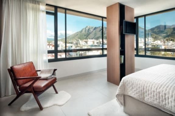 2 sypialnia Penthouse na sprzedaż w Marbella Centro, Marbella z garażem - 1 463 000 € (Ref: 6892780)