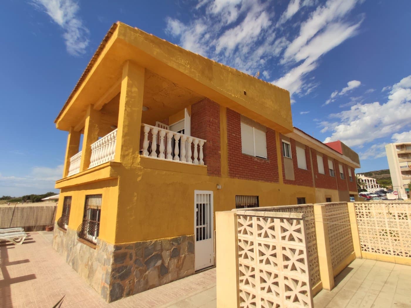 7 sypialnia Willa na sprzedaż w Guardamar del Segura z garażem - 759 000 € (Ref: 6940180)