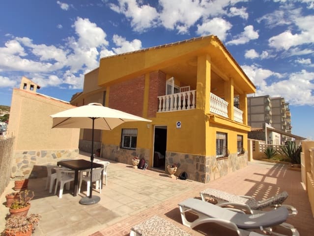 7 sypialnia Willa na sprzedaż w Guardamar del Segura z garażem - 759 000 € (Ref: 6940180)