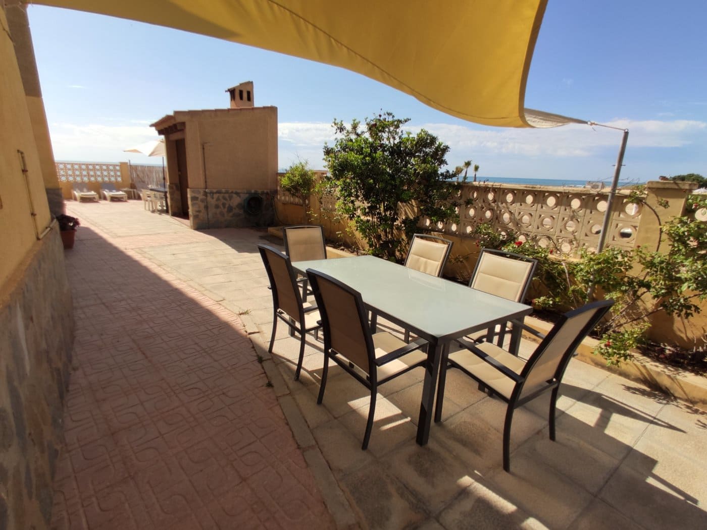 7 sypialnia Willa na sprzedaż w Guardamar del Segura z garażem - 759 000 € (Ref: 6940180)