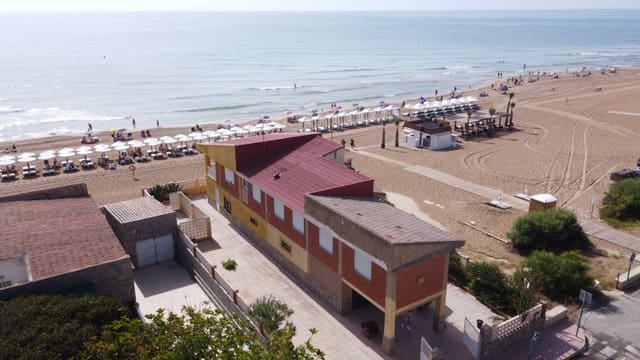 7 sypialnia Willa na sprzedaż w Guardamar del Segura z garażem - 759 000 € (Ref: 6940180)