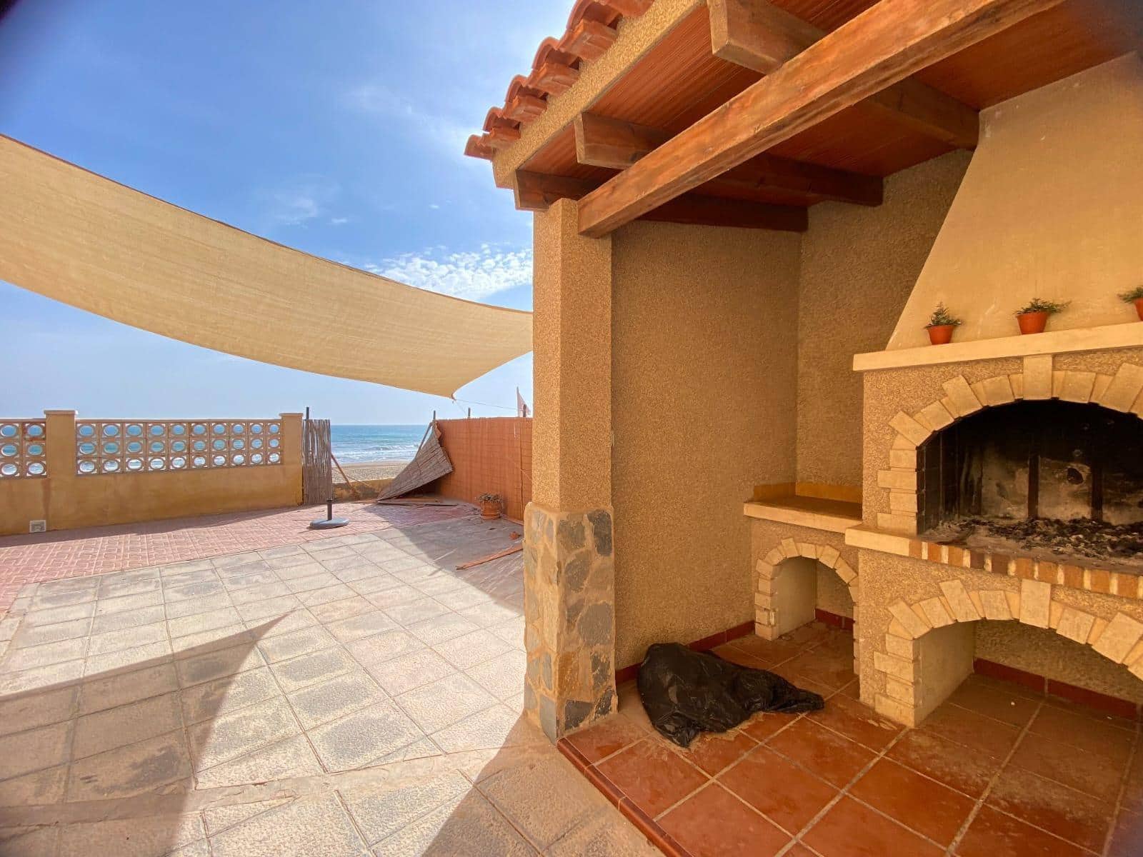 7 sypialnia Willa na sprzedaż w Guardamar del Segura z garażem - 759 000 € (Ref: 6940180)