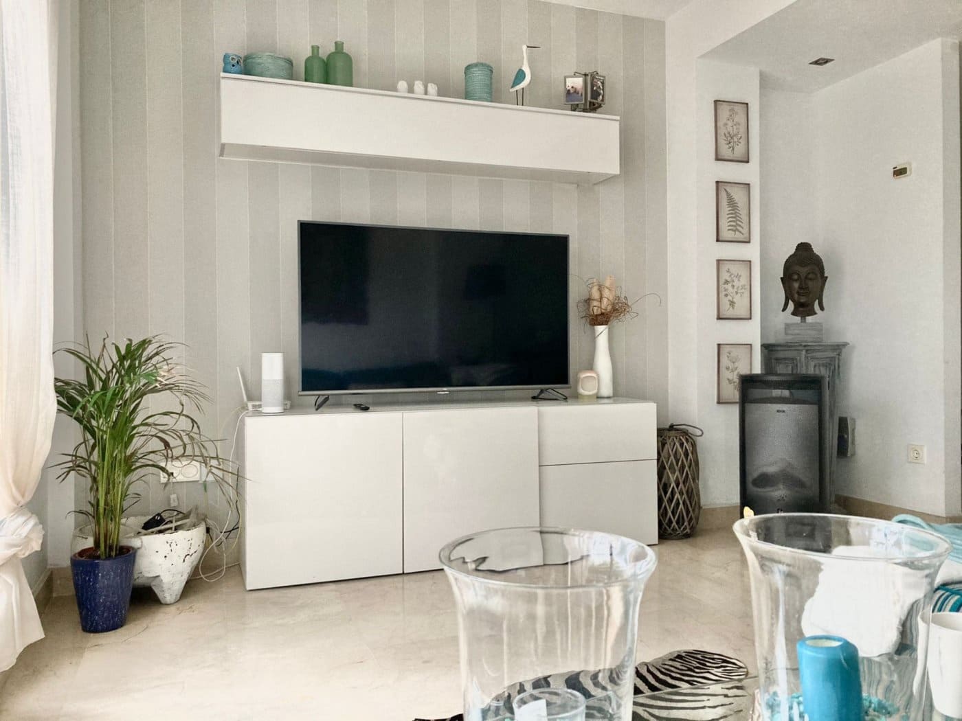 3 bedroom Villa for sale in La Alcaidesa with pool - € 420,000 (Ref: 6963530)