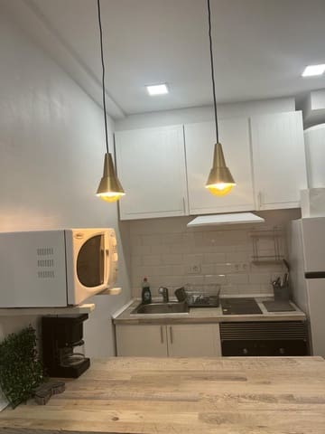 1 makuuhuone Huoneisto vuokrattavana paikassa Torrevieja mukana uima-altaan - 650 € (Ref: 7133644)