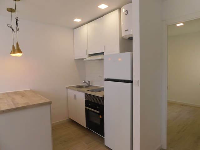 1 makuuhuone Huoneisto vuokrattavana paikassa Torrevieja mukana uima-altaan - 650 € (Ref: 7133644)