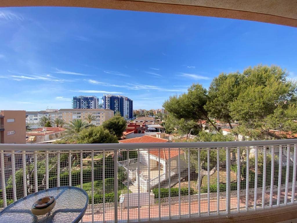 1 quarto Apartamento para arrendar em Punta Prima com piscina garagem - 650 € (Ref: 7546810)