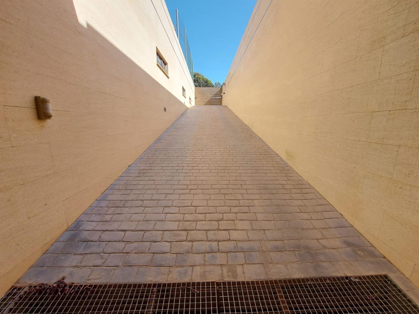 4 sypialnia Willa na sprzedaż w Santiago de la Ribera z basenem garażem - 895 000 € (Ref: 7694129)