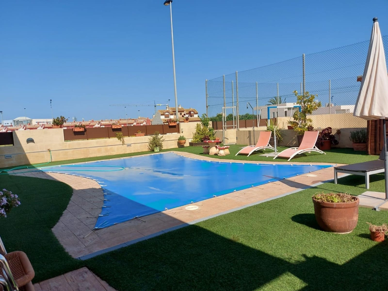 4 sypialnia Willa na sprzedaż w Santiago de la Ribera z basenem garażem - 895 000 € (Ref: 7694129)