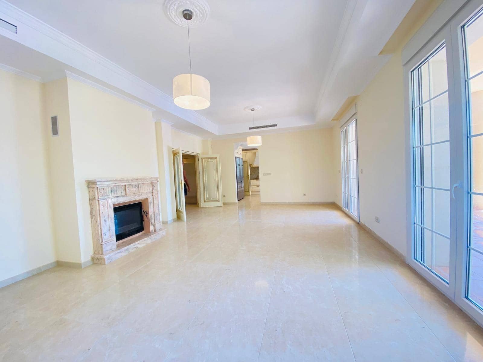 7 bedroom Villa for sale in Cabo Roig with pool garage - € 1,679,000 (Ref: 8377592)