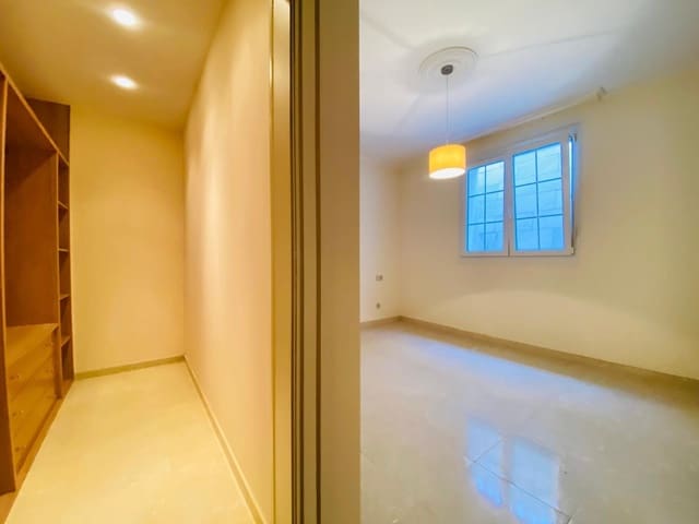 7 bedroom Villa for sale in Cabo Roig, Orihuela with pool garage - € 1,679,000 (Ref: 8377592)