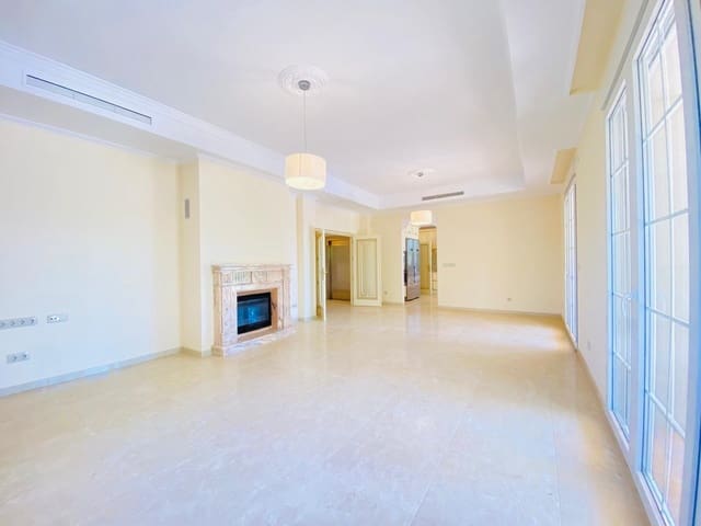 7 bedroom Villa for sale in Cabo Roig, Orihuela with pool garage - € 1,679,000 (Ref: 8377592)