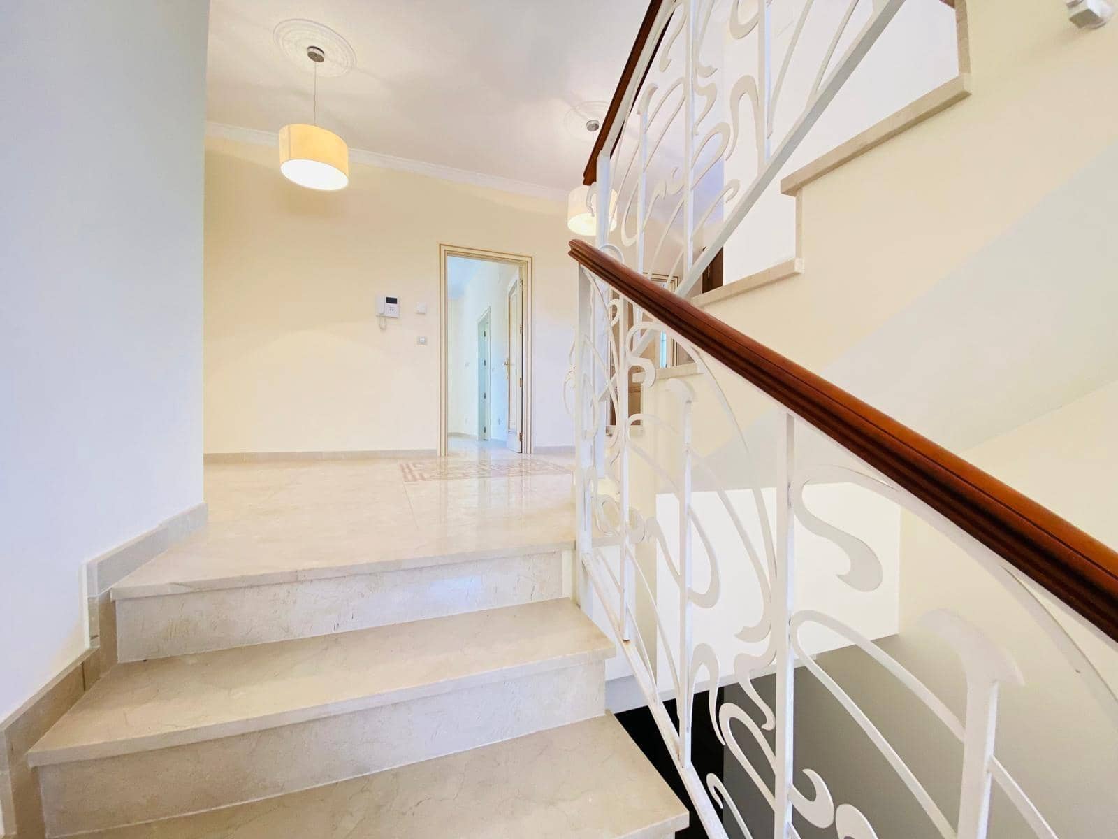 7 bedroom Villa for sale in Cabo Roig with pool garage - € 1,679,000 (Ref: 8377592)