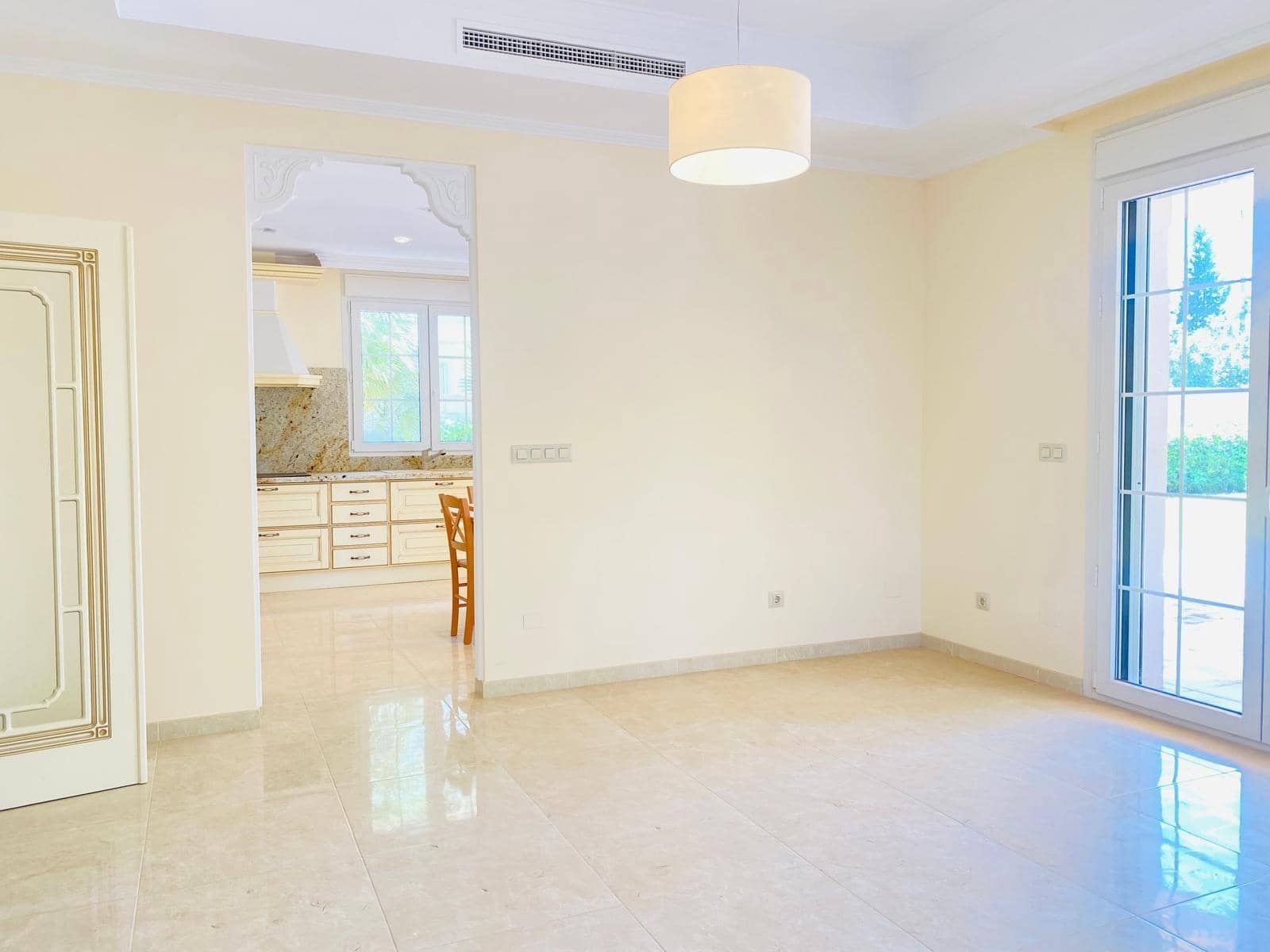 7 bedroom Villa for sale in Cabo Roig with pool garage - € 1,679,000 (Ref: 8377592)