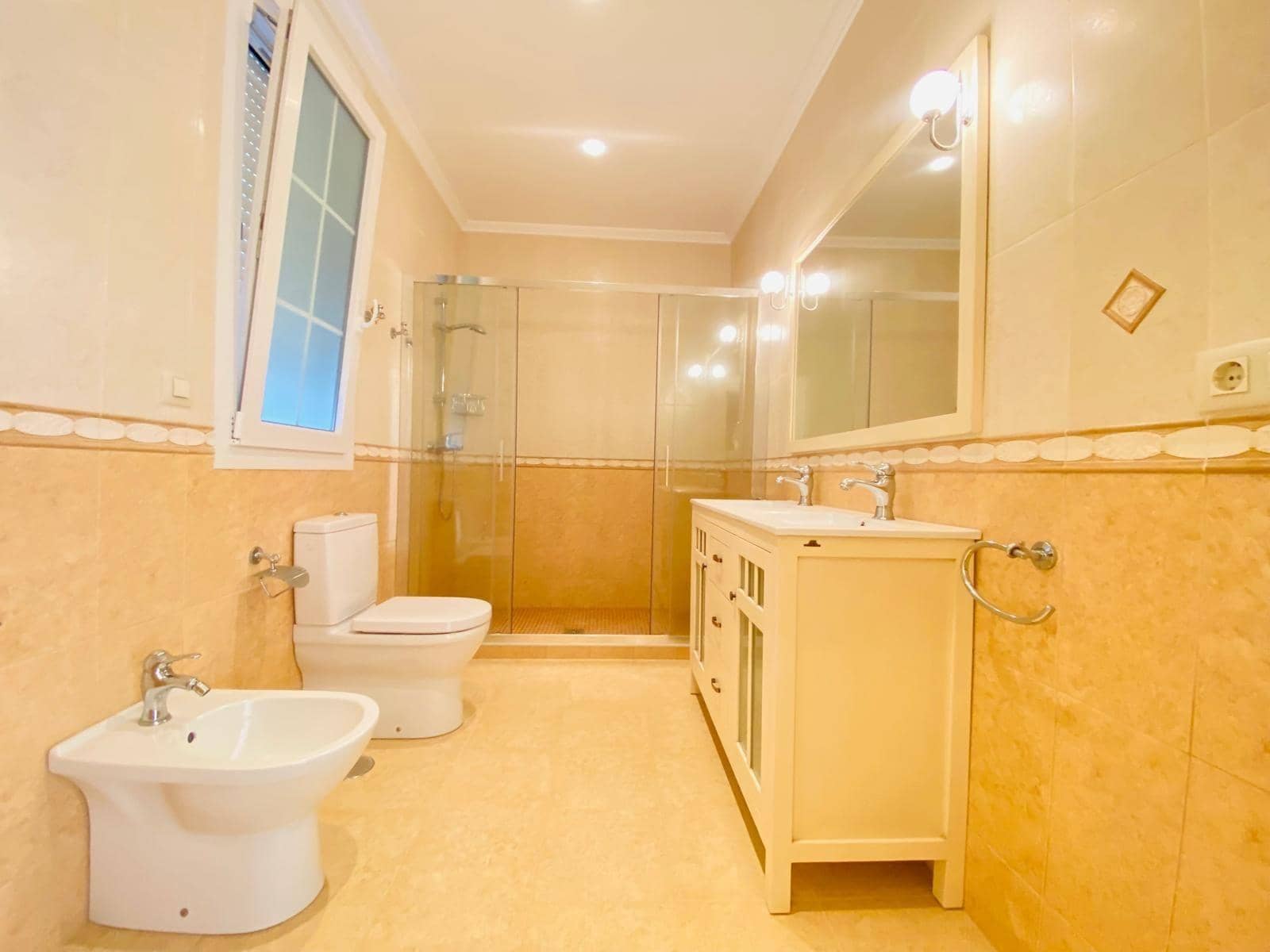 7 bedroom Villa for sale in Cabo Roig with pool garage - € 1,679,000 (Ref: 8377592)