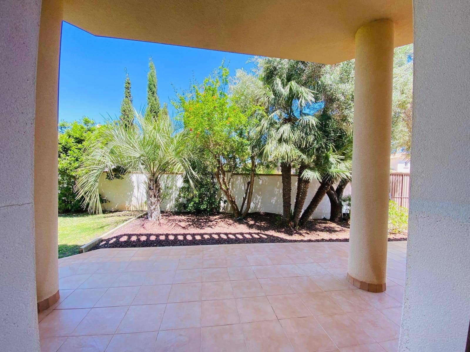 7 bedroom Villa for sale in Cabo Roig with pool garage - € 1,679,000 (Ref: 8377592)