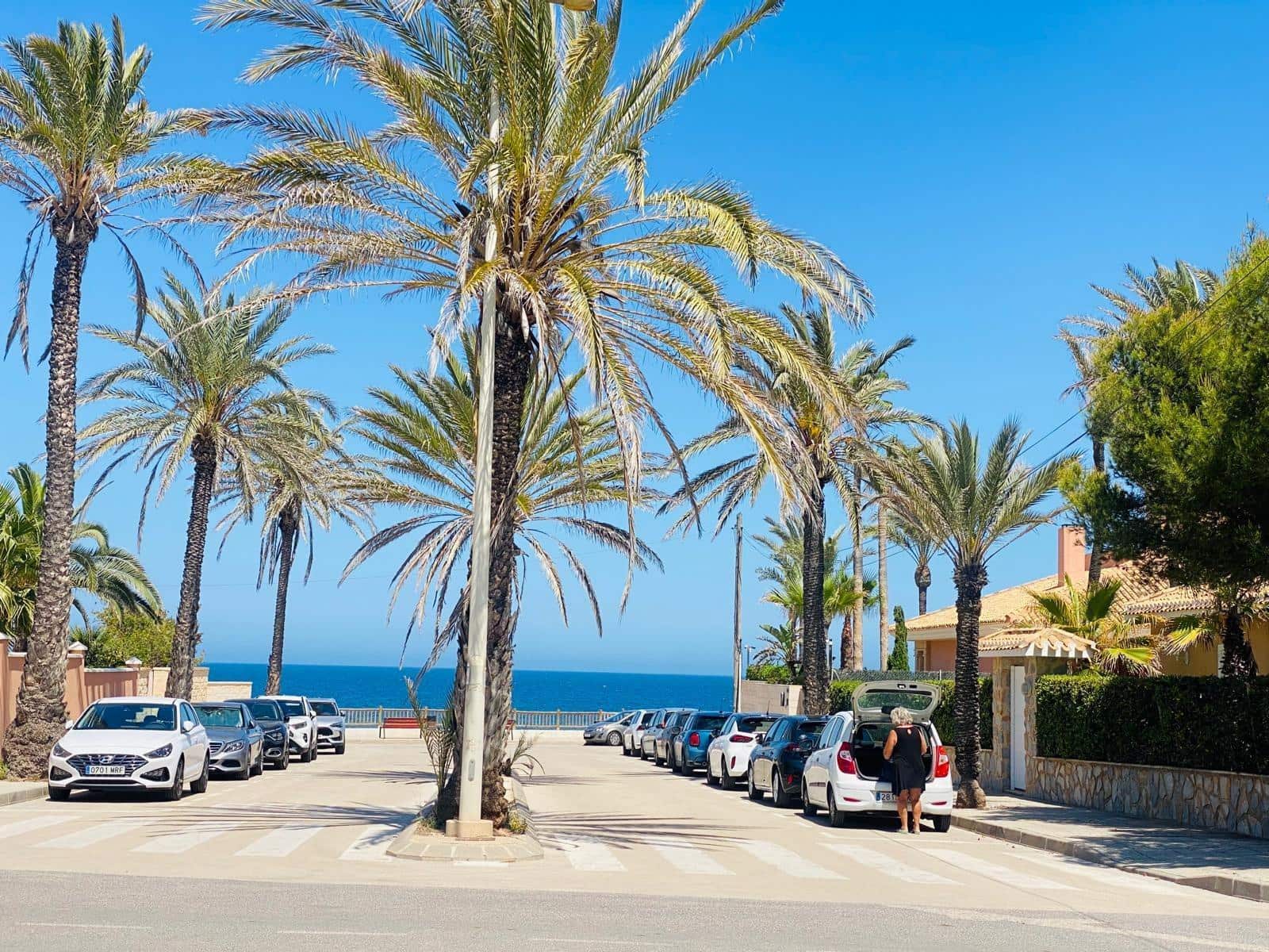 7 bedroom Villa for sale in Cabo Roig with pool garage - € 1,679,000 (Ref: 8377592)