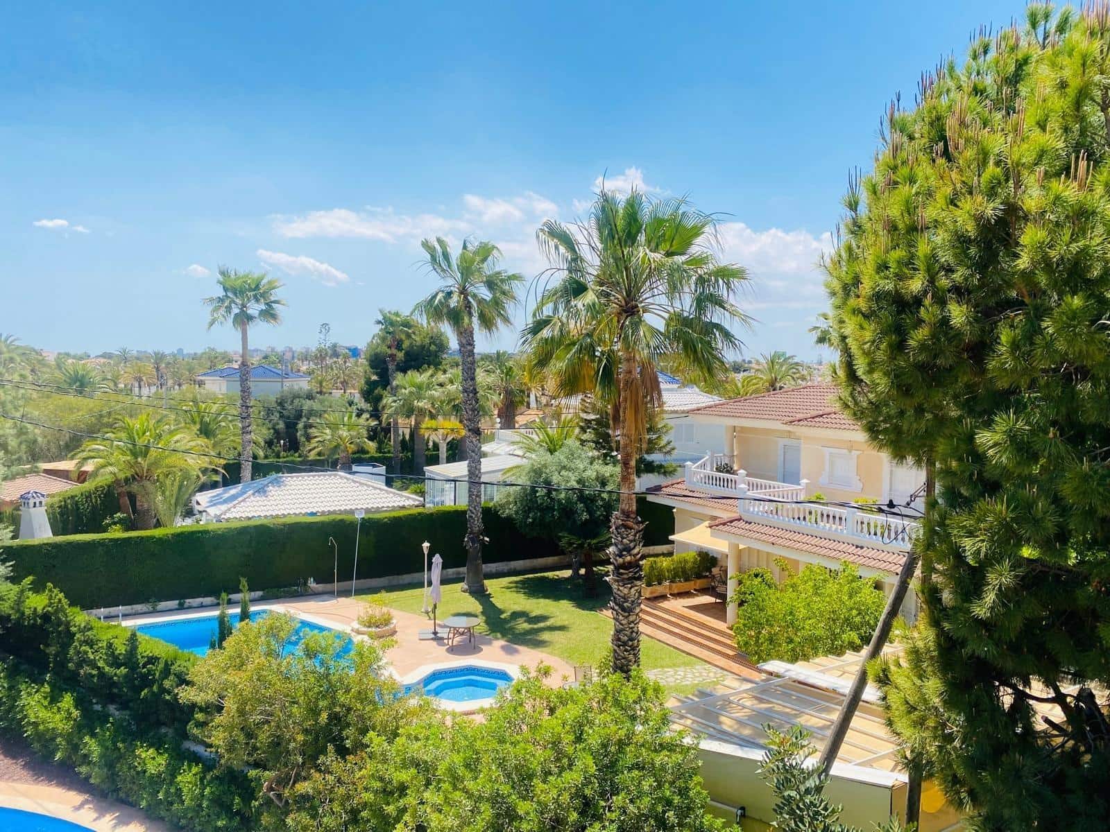 7 bedroom Villa for sale in Cabo Roig with pool garage - € 1,679,000 (Ref: 8377592)