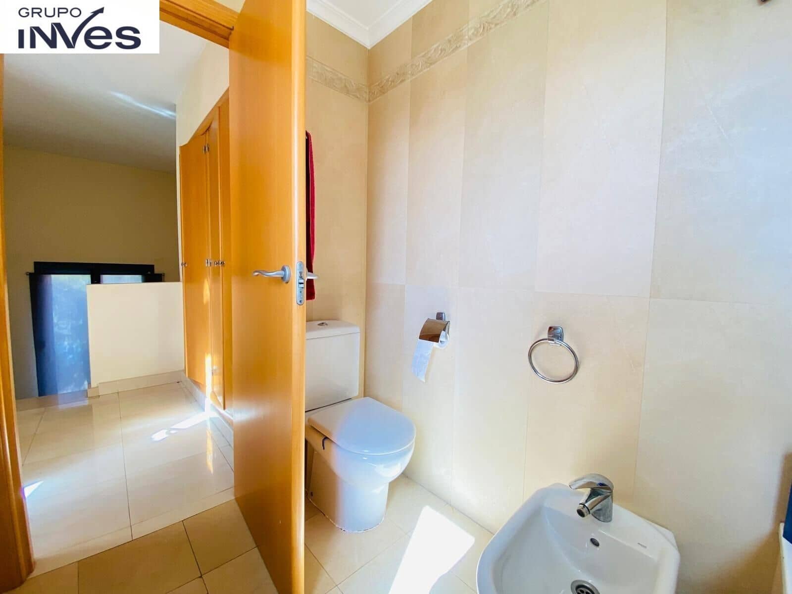 4 bedroom Villa for sale in Villamartin with pool - € 243,900 (Ref: 8472564)