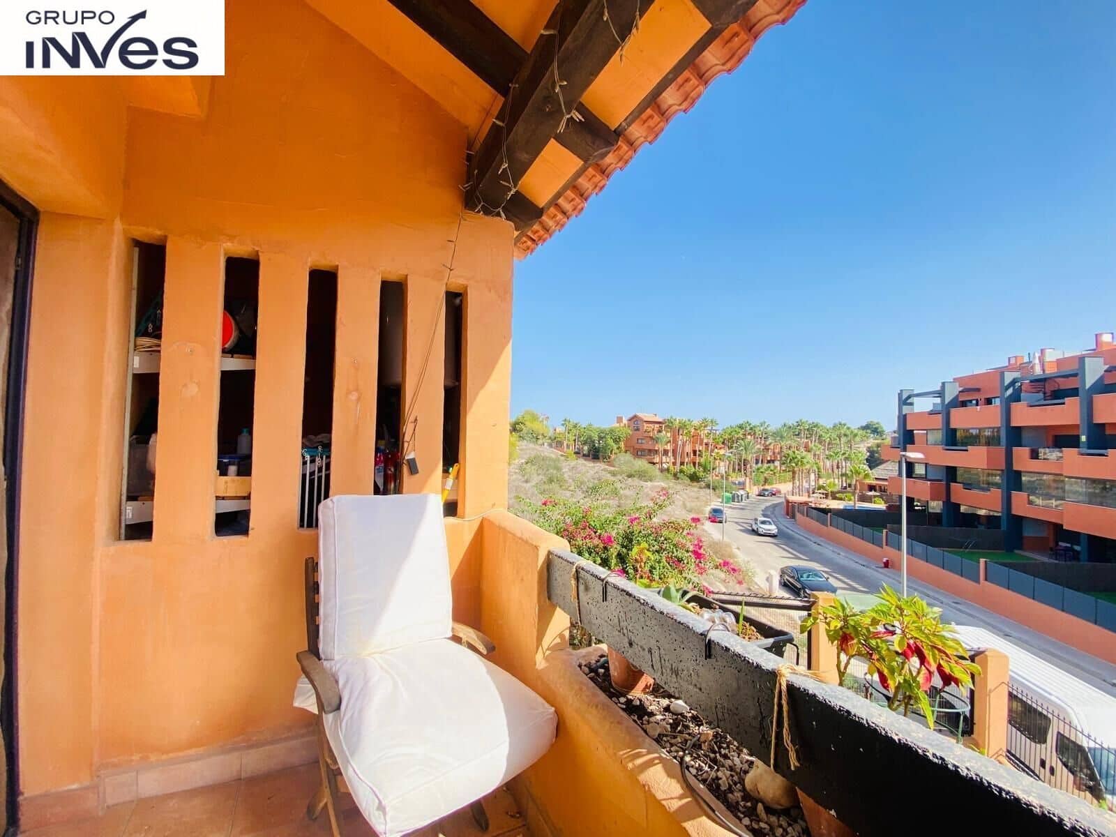 4 bedroom Villa for sale in Villamartin with pool - € 243,900 (Ref: 8472564)