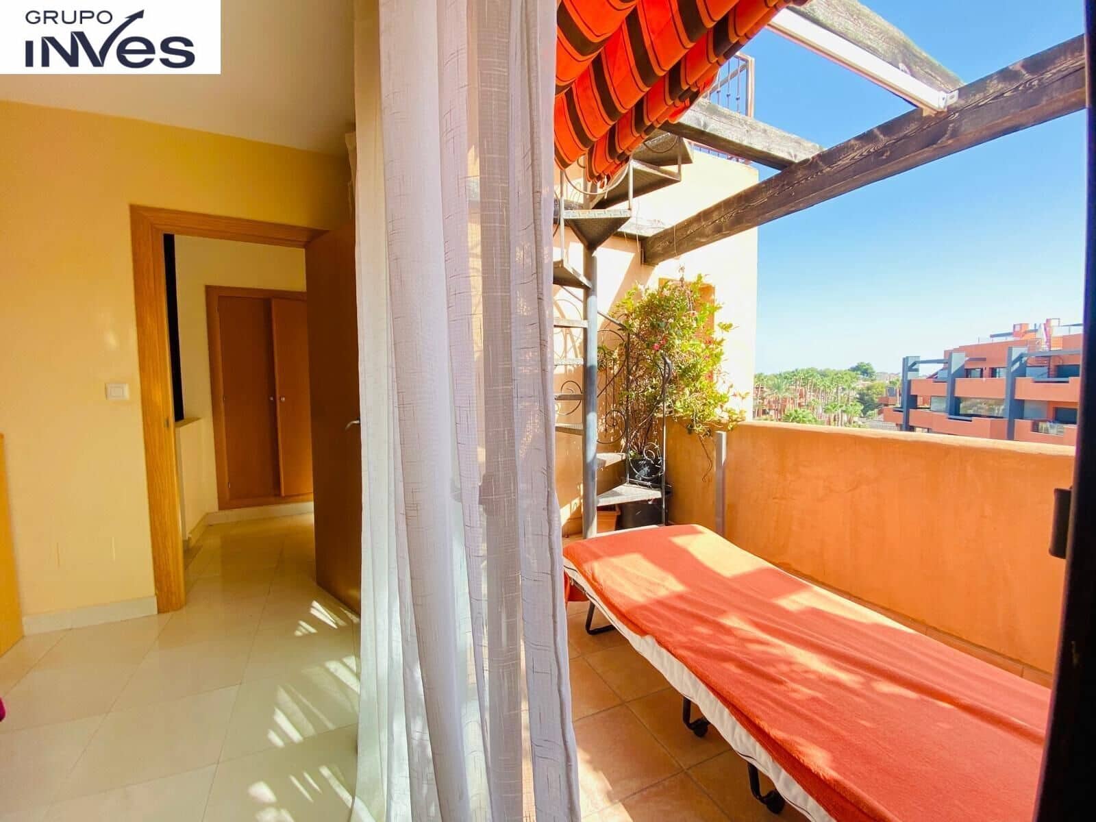 4 bedroom Villa for sale in Villamartin with pool - € 242,900 (Ref: 8472564)