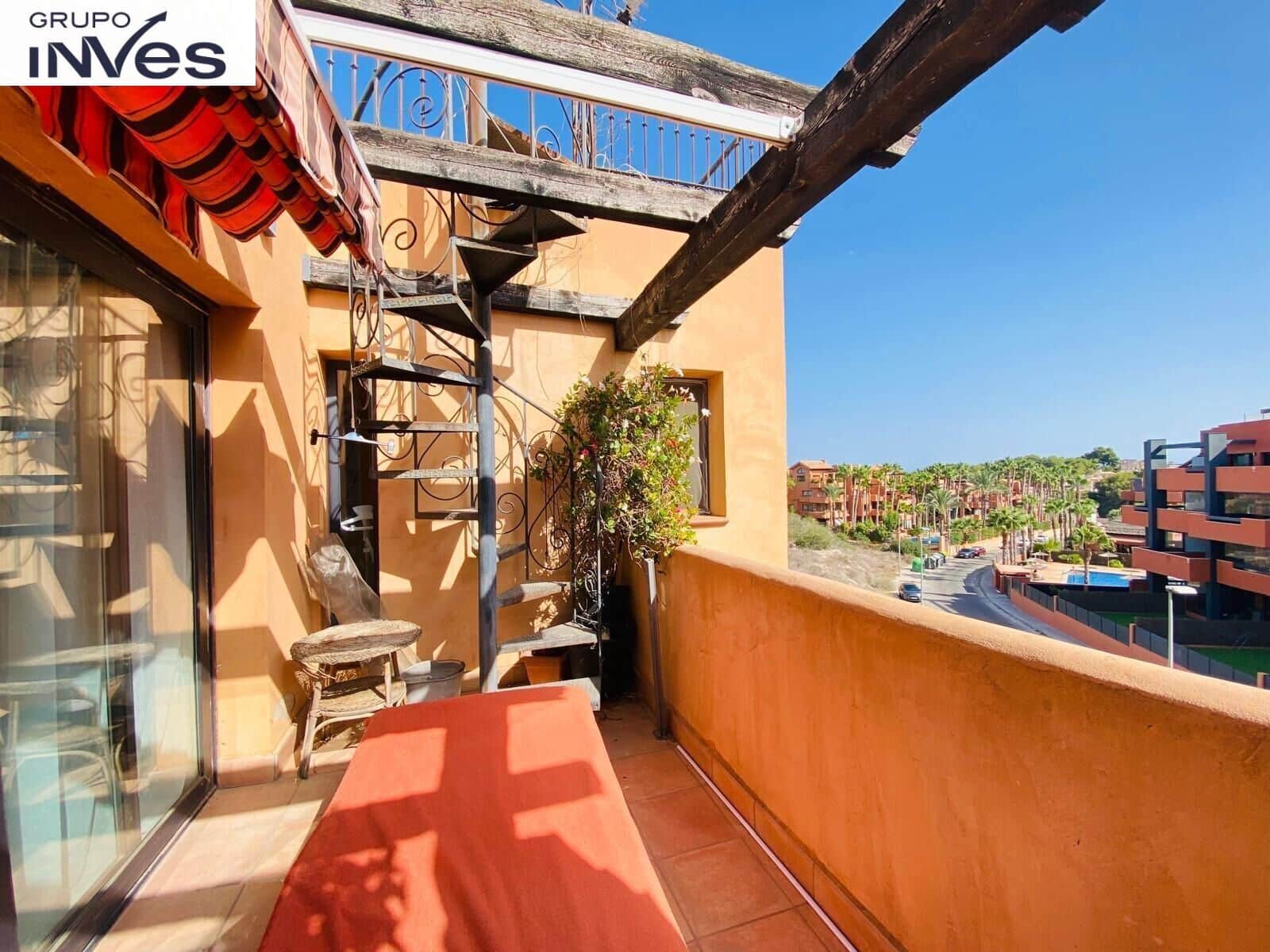 4 bedroom Villa for sale in Villamartin with pool - € 242,900 (Ref: 8472564)