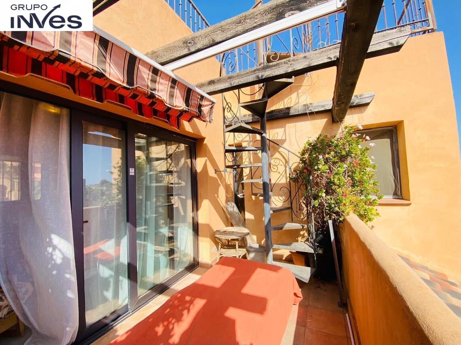 4 bedroom Villa for sale in Villamartin with pool - € 242,900 (Ref: 8472564)