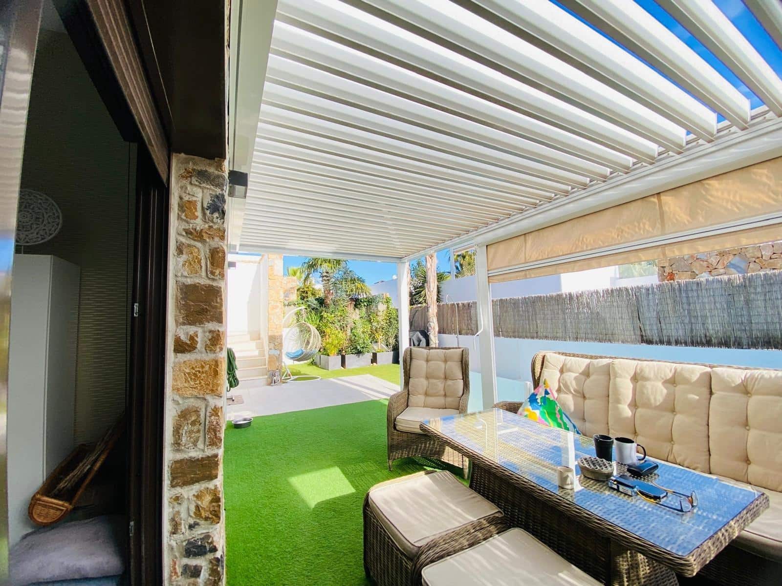 3 bedroom Villa for sale in Orihuela Costa with pool - € 349,800 (Ref: 8760034)