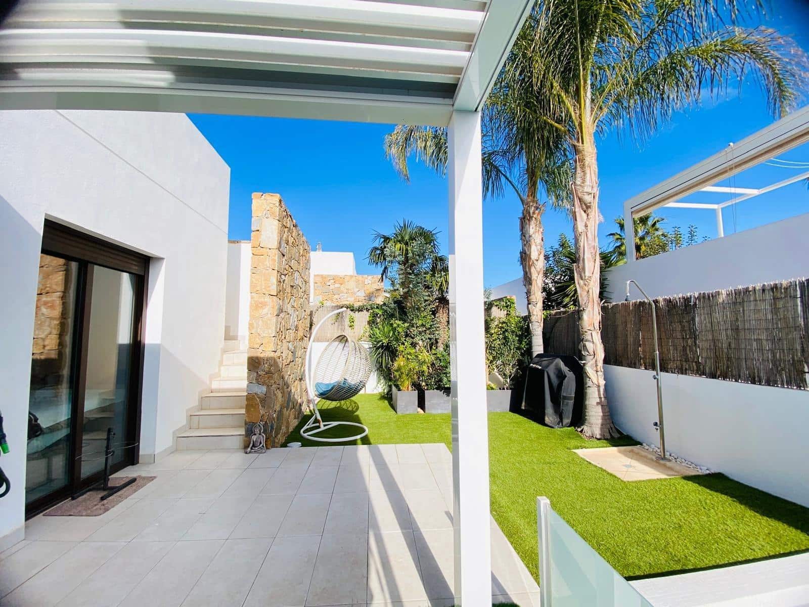 3 bedroom Villa for sale in Orihuela Costa with pool - € 349,800 (Ref: 8760034)