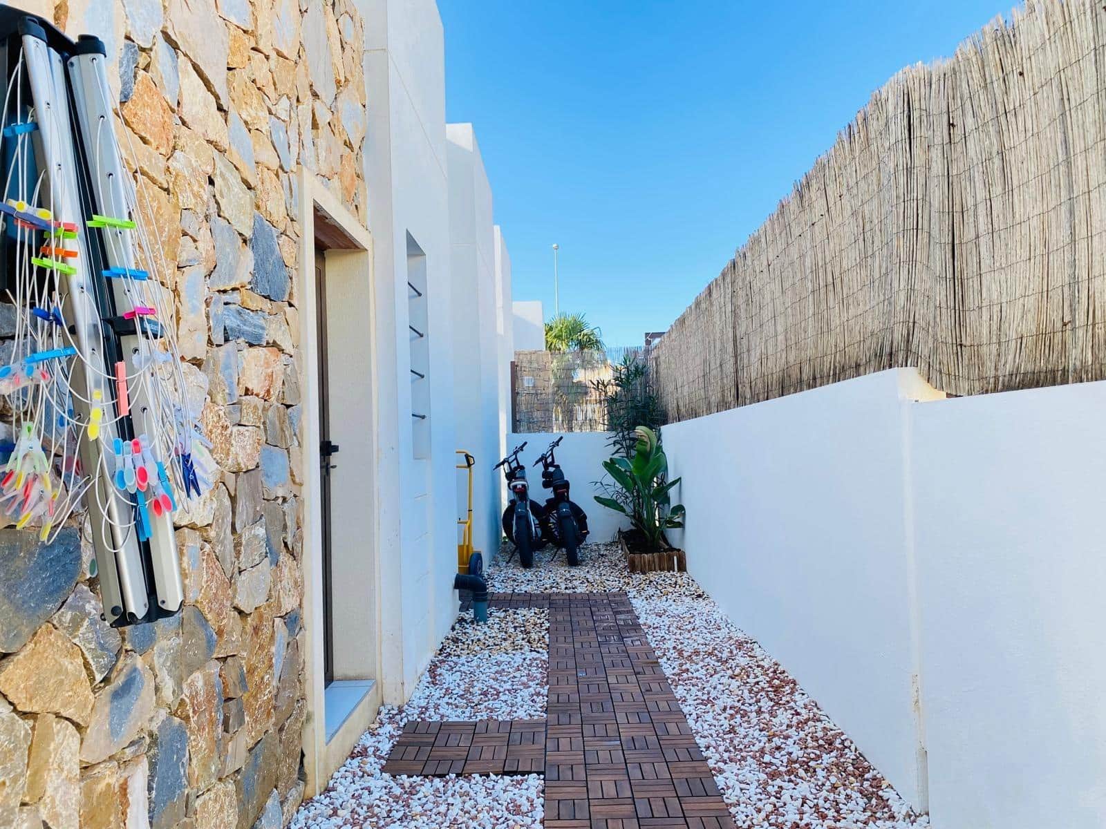 3 bedroom Villa for sale in Orihuela Costa with pool - € 349,800 (Ref: 8760034)