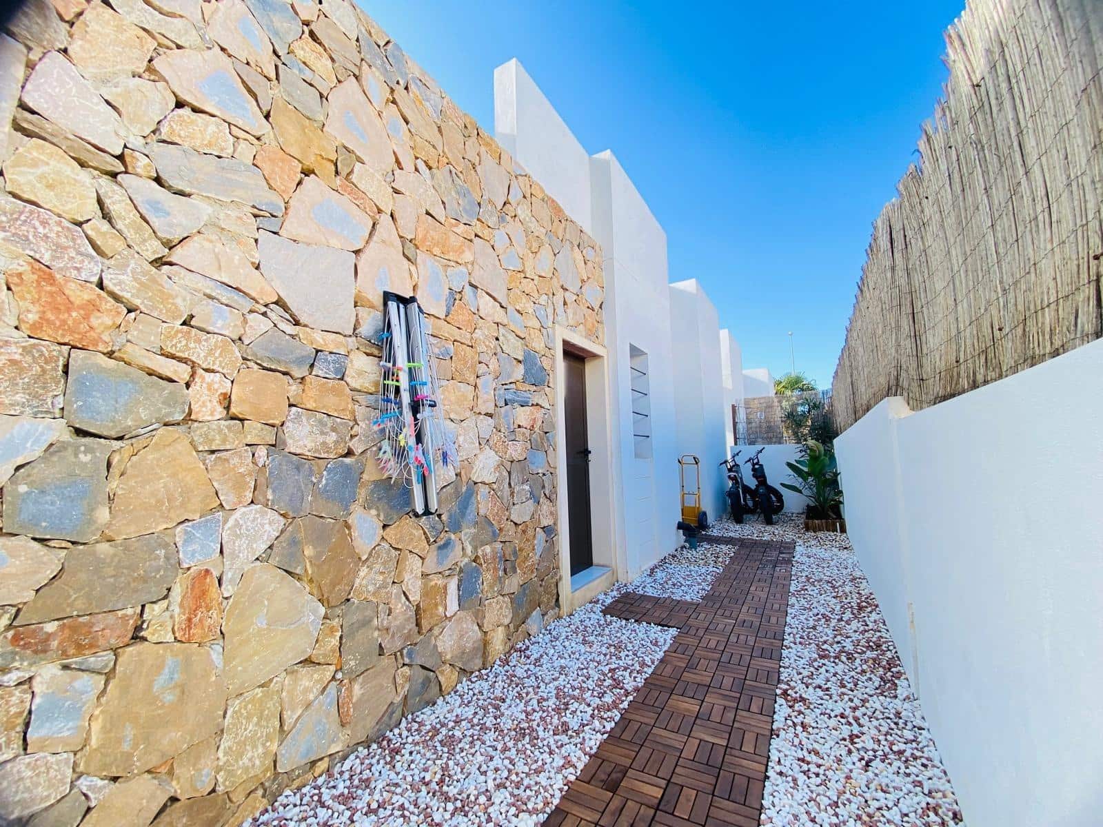 3 bedroom Villa for sale in Orihuela Costa with pool - € 349,800 (Ref: 8760034)