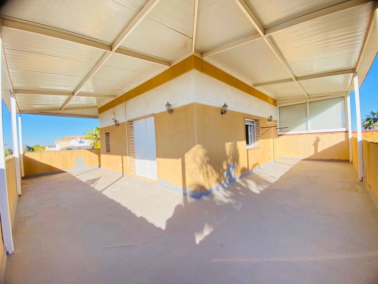 2 camera da letto Villa in vendita in La Florida con piscina garage - 819.900 € (Rif: 8847288)