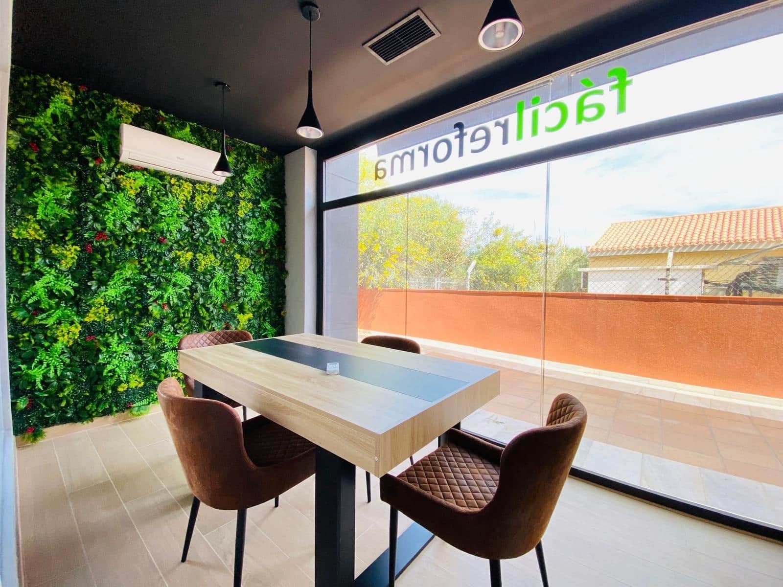 Erhverv til salg i Orihuela Costa - € 147.900 (Ref: 8879806)