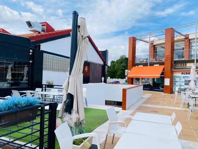 Commerciale in vendita in Villamartín - Las Filipinas, Orihuela - 148.900 € (Rif: 8879806)