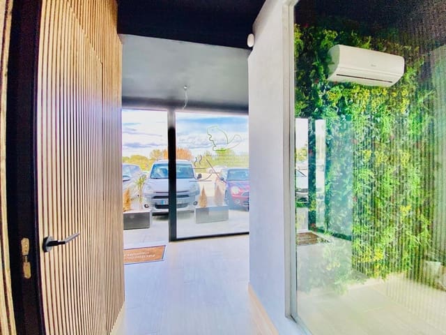 Commerciale in vendita in Villamartín - Las Filipinas, Orihuela - 148.900 € (Rif: 8879806)