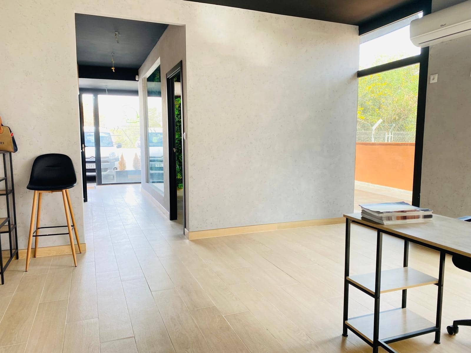 Kaupallinen myytävänä paikassa Orihuela Costa - 148 900 € (Ref: 8879806)