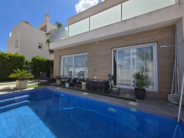 3 sovrum Villa till salu i Pilar de la Horadada med pool - 427 800 € (Ref: 8946671)