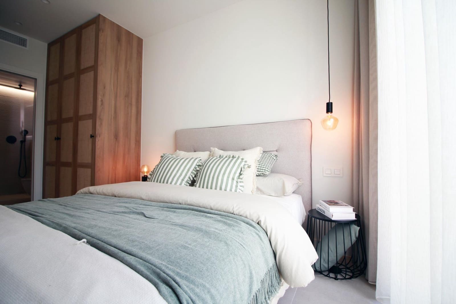 3 slaapkamer Bungalow te koop in Torre de la Horadada met zwembad - € 380.000 (Ref: 9114265)