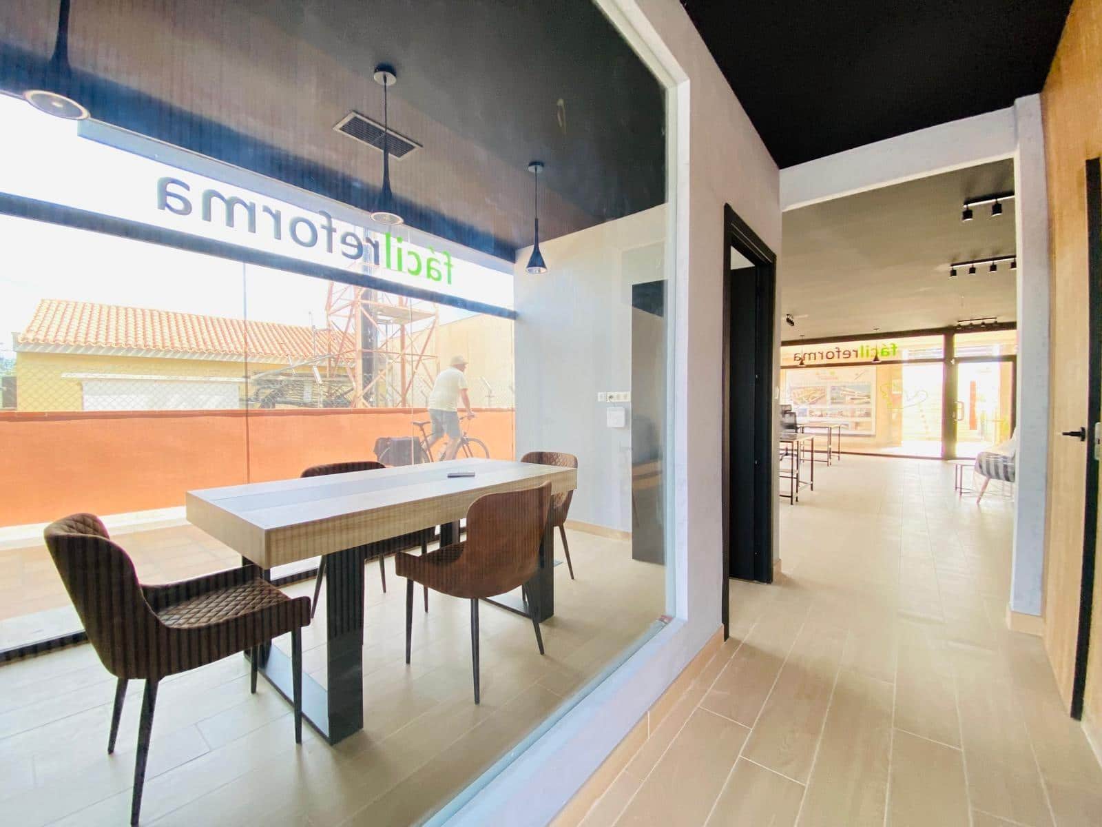 Comercial para venda em Orihuela Costa - 148 500 € (Ref: 9215225)