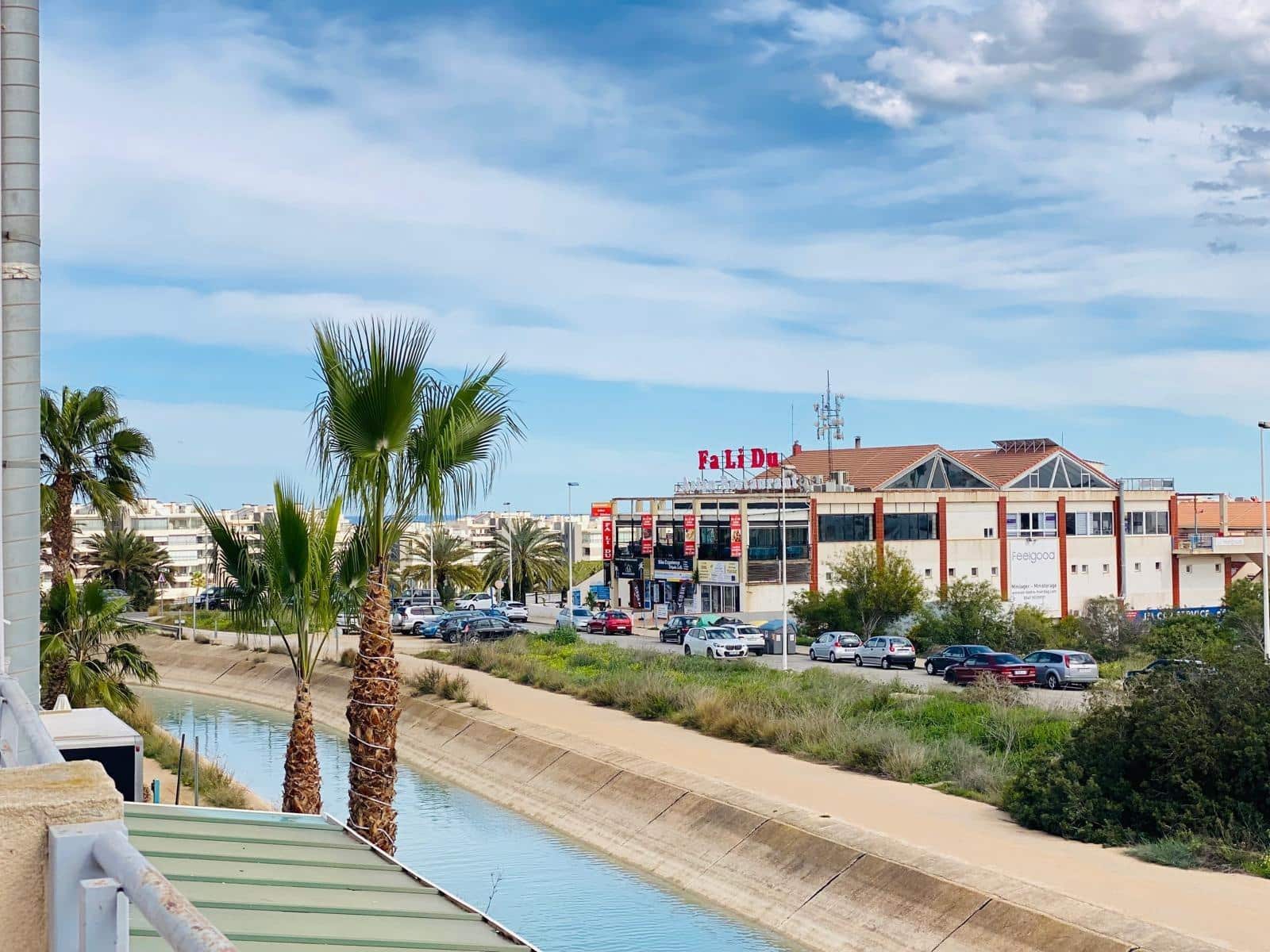 Comercial para venda em Orihuela Costa - 148 500 € (Ref: 9215225)