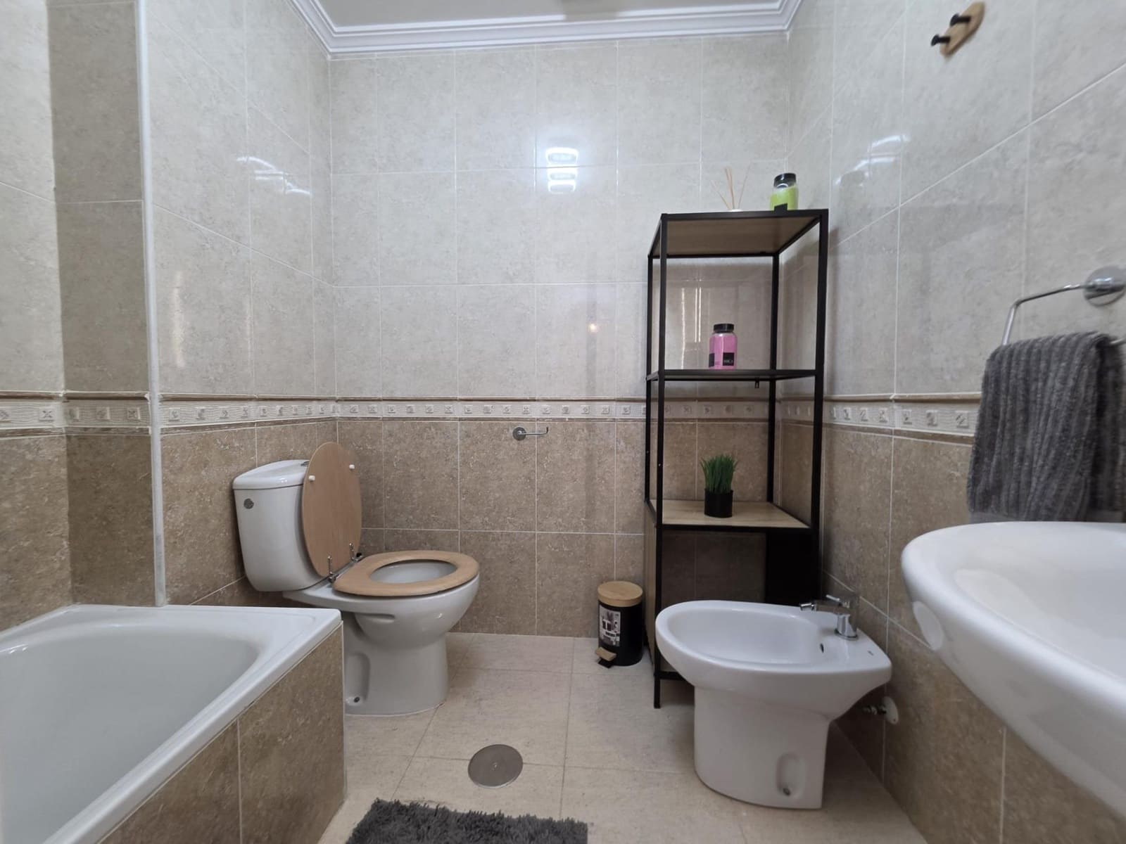 2 soveværelse Lejlighed til salg i Orihuela Costa med swimmingpool - € 144.900 (Ref: 9265436)